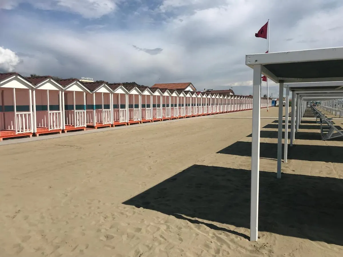 La Casa Del Maestro Villa Forte dei Marmi 0*,  Italy