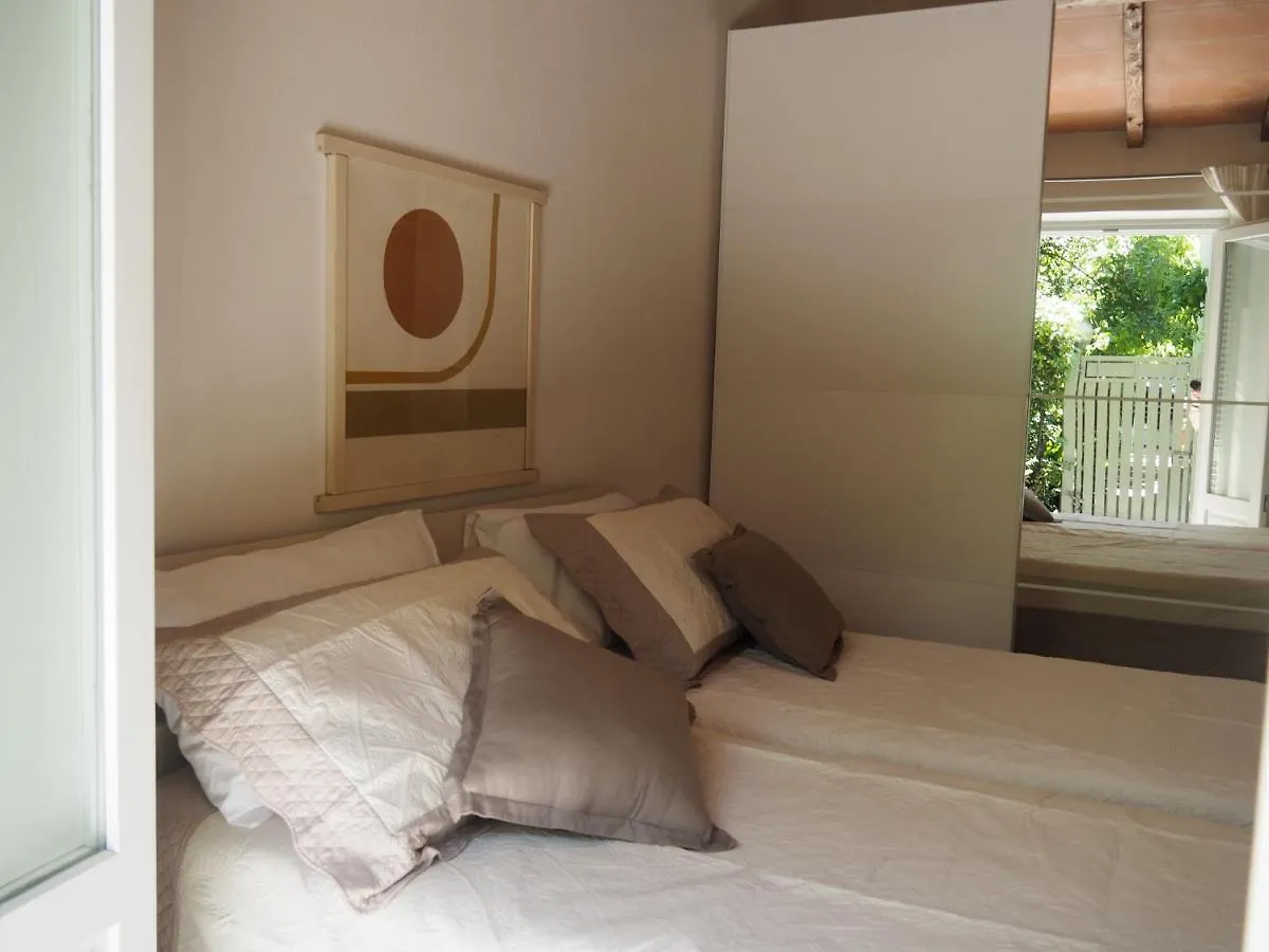La Casa Del Maestro Villa Forte dei Marmi 0*,  Italy